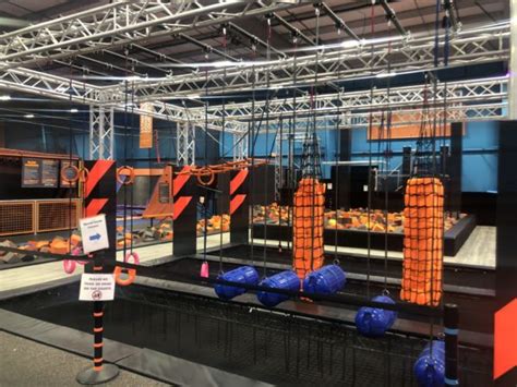 skyzone|6 trampoline parks and bounce houses in Pittsburgh